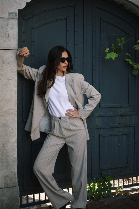 Çizgili Krem Rengi- Kahverengi Pamuk Kadın Ceket Pantolon Takım