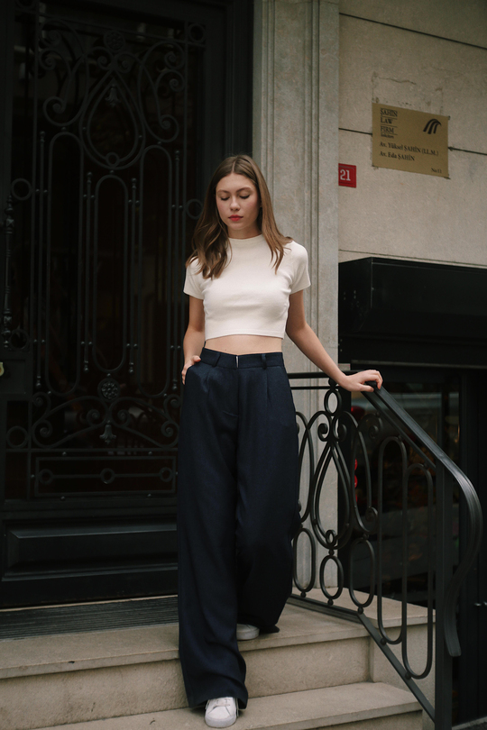 Crop Bisiklet Yaka Kadın Beyaz Triko