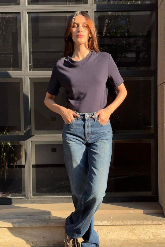 Premium Bisiklet Yaka Pamuklu Geniş Yaka Kadın Lacivert T-shirt Basic