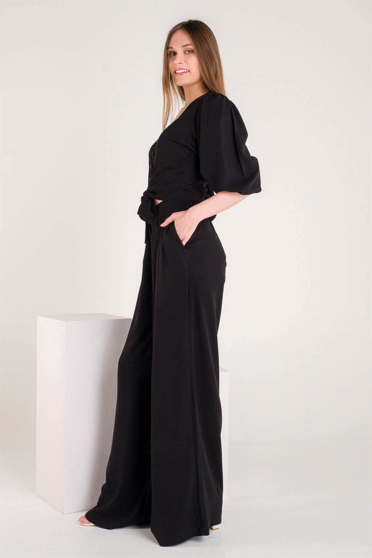 Siyah Önden Düğmeli Bağlamalı Palazzo Pantolonlu Takım