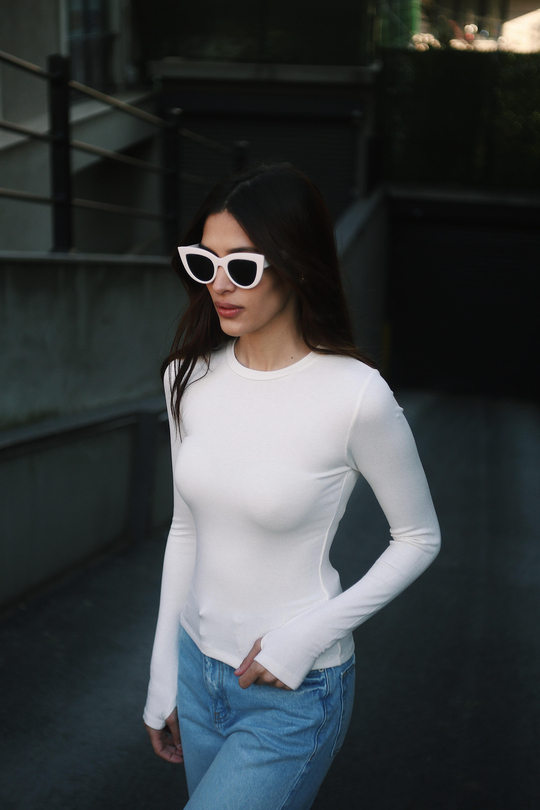 Uzun Kollu Bisiklet Yaka Modal Kumaş Soft Touch Fitted Esnek Kadın Ekru Bluz Body Basic