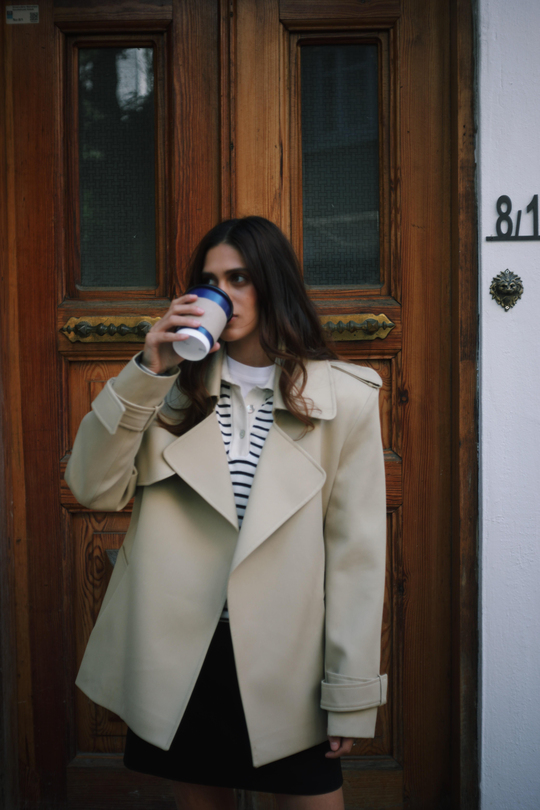 Vatkalı Premium Kalite Gabardin Kumaş Astarlı Midi Kısa Trençkot Ceket