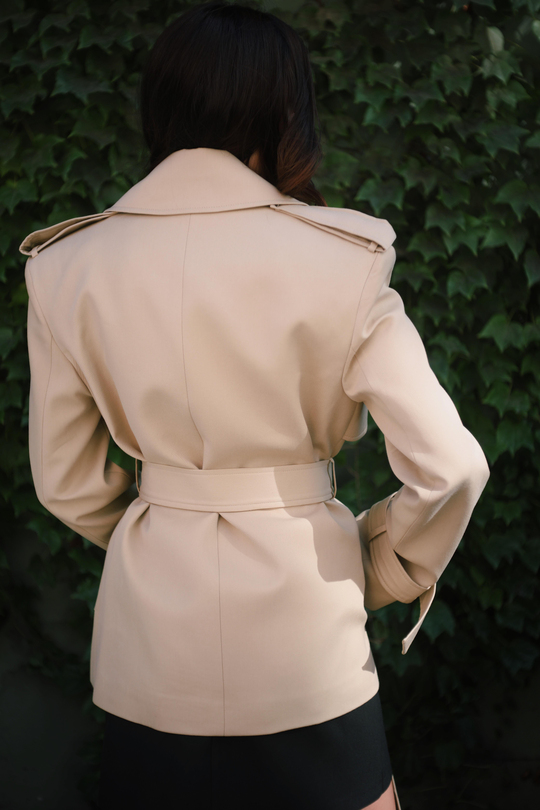 Vatkalı Premium Kalite Gabardin Kumaş Astarlı Midi Kısa Trençkot Ceket