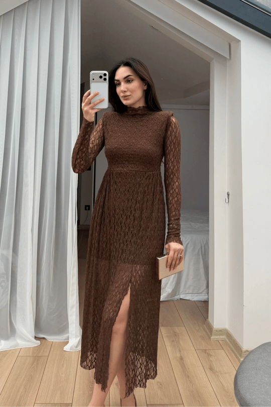 Aylin Güpür Detay Vatkalı Midi Elbise 4572