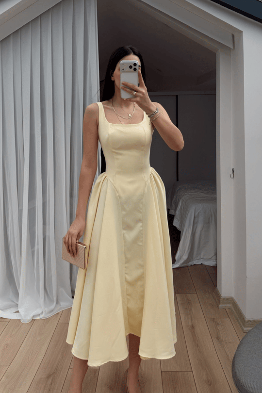 Belin Kare Yaka Sırt Dekolteli Midi Elbise 4968