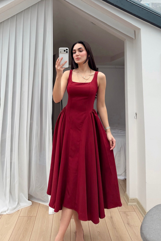 Belin Kare Yaka Sırt Dekolteli Midi Elbise 4968