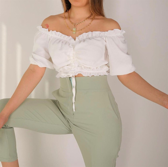 Büzgü Detay Lastikli Crop BEYAZ