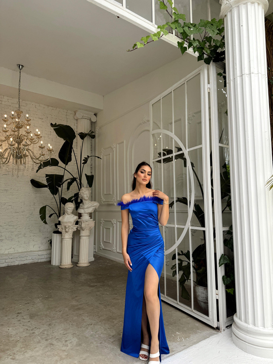 Ophelia Yaka Otriş Detay Saten Abiye 582857 SAKS MAVİSİ