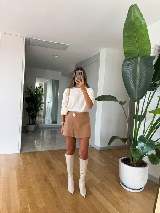 Broşlu Mini Şort Etek - Camel