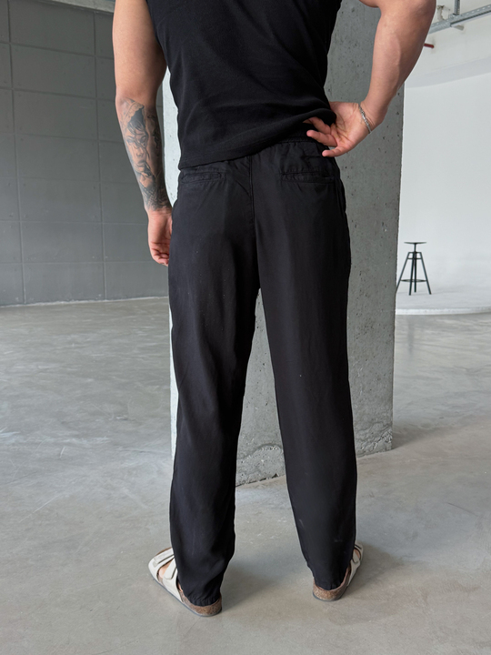 Siyah Tensel Düğmeli Bağcıklı Bol Pantalon SNZ 1483