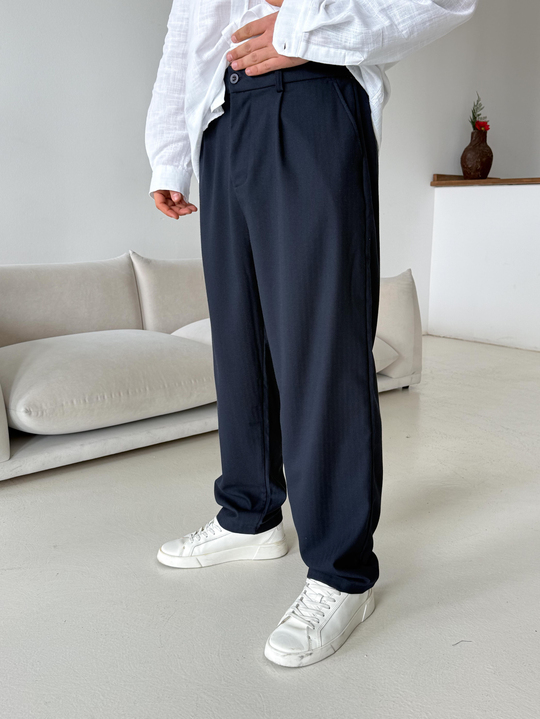 Lacivert Balık Sırtı Arka Lastikli Dokuma Pantalon PLZ 26409