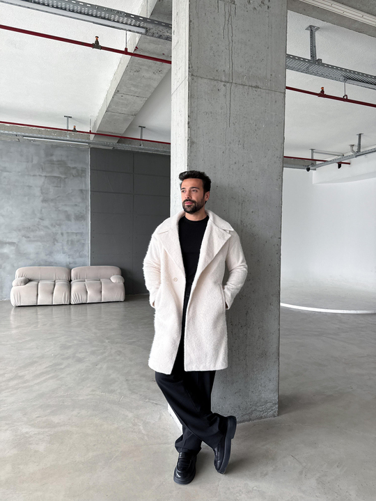Kırıkbeyaz Kalın Uzun Tek Düğme Astarlı Kaşe LNS
