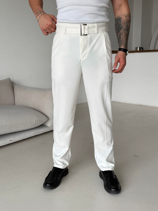 Ekru Kendi Kemerli Regular Fit Bezayağı Kumaş Pant N1344