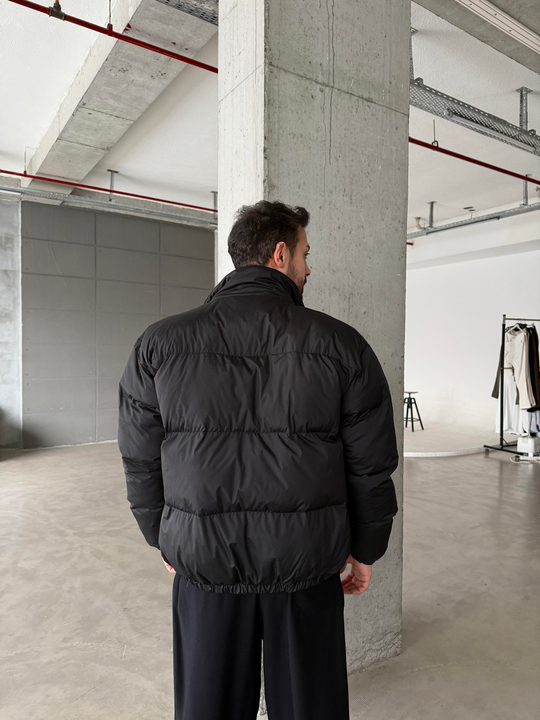Siyah Şişme Boyun Kadife Mont LNS 639
