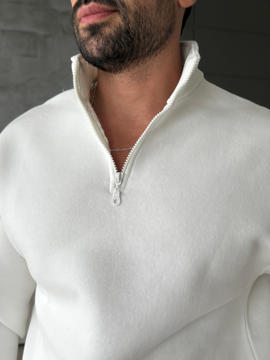 Beyaz Yarım Fermuarlı 3 İplik Sweatshirt Model 3