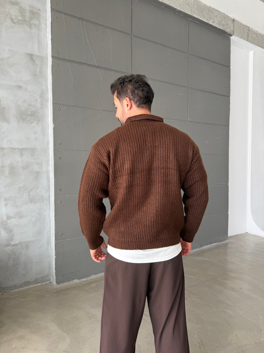Kahve Polo Yaka Şardonlu Düğmeli Boxy Kazak SNZ 1011