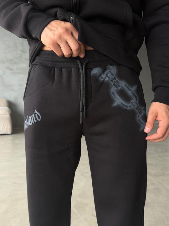 Siyah Zincir Baskılı Eşofman 3 İplik Model 19