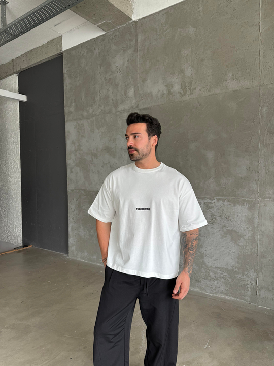Beyaz Monochrome Nakış Yıkamalı Tişört BRR 20228