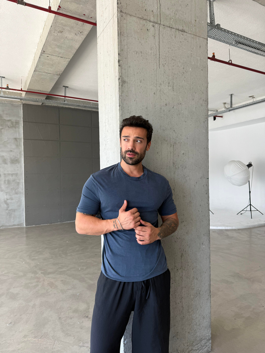 Lacivert Yumuşak Doku Slim Fit Süprem Tişört PNC 8167