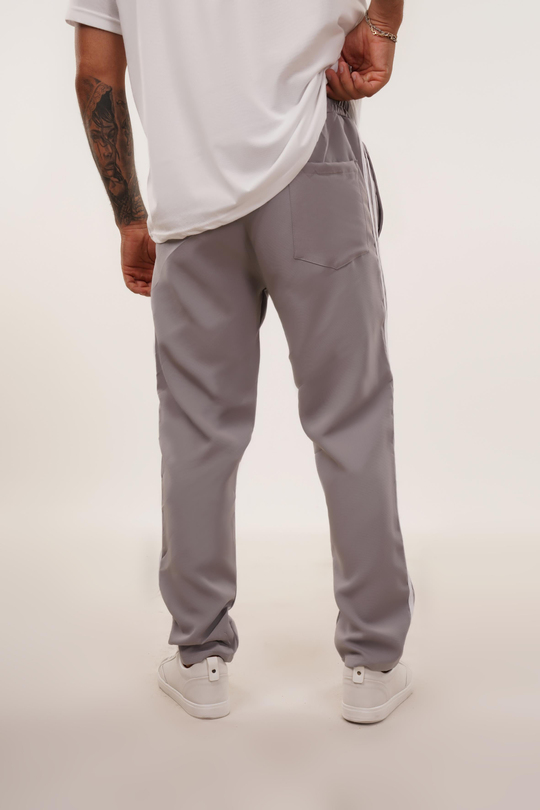 EŞOFMAN ALTI & JOGGERB.Gri Dokuma Kumaş Yandan Çift Çizgi Baggy Pant. KNG