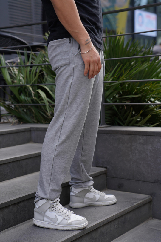 EŞOFMAN ALTI & JOGGERGri Baggy Burgu Eşofman TK 1012