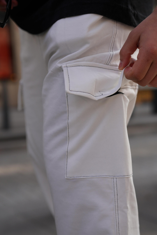 EŞOFMAN ALTIBeyaz 2 İplik Kargo Cep Dikiş Detaylı Stoper Paça Baggy Eşofman MHL