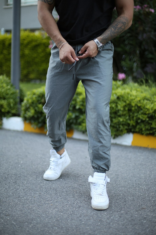 EŞOFMAN ALTIErkek  Düz Gri Paraşüt Kumaş Keleçe Paça Jogger 