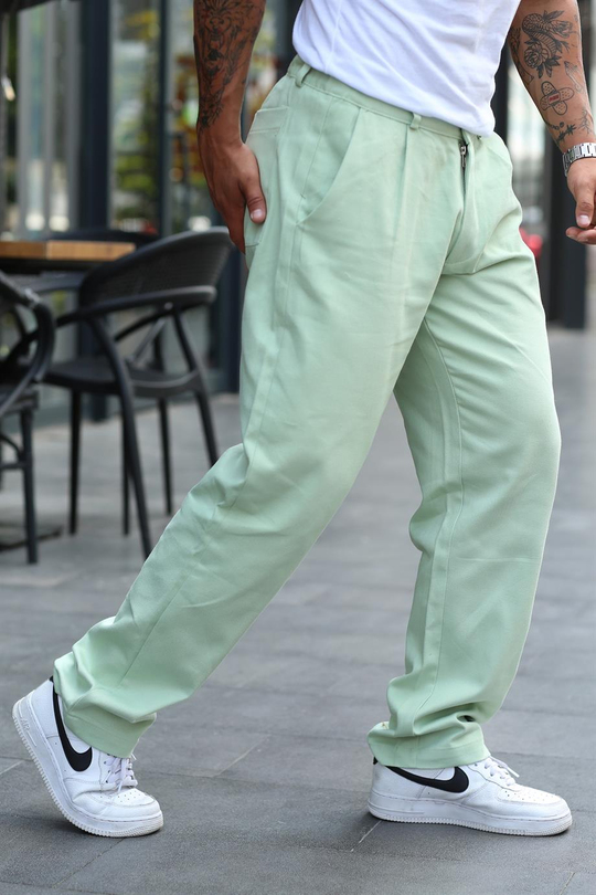 EŞOFMAN ALTISuyeşili Gabardin Belden Kemerli Baggy Kalıp Pantolon VS 30059