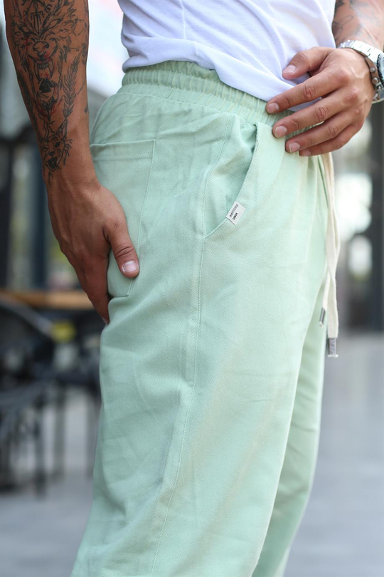EŞOFMAN ALTISuyeşili Lastikli Kesik Paça baggy Gabardin Pantolon VS 30058