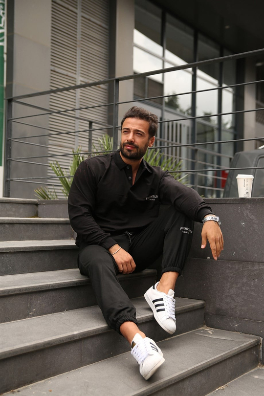EŞOFMAN TAKIMIErkek Siyah Polo Yaka Eşofman Takımı Alt Üst essantial SNZY