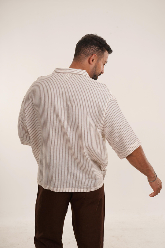 GÖMLEKKahve İnce Dik Çizgili Tek Cepli Oversize Keten Gömlek EST70177