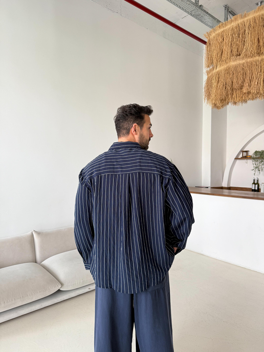 GÖMLEKLacivert Çizgili Oversize Nakışlı Gömlek PNC 2554