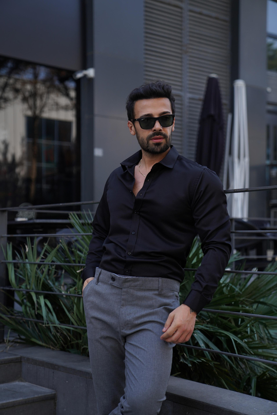 GÖMLEKSiyah Slim Fit Klasik Düz Gömlek 