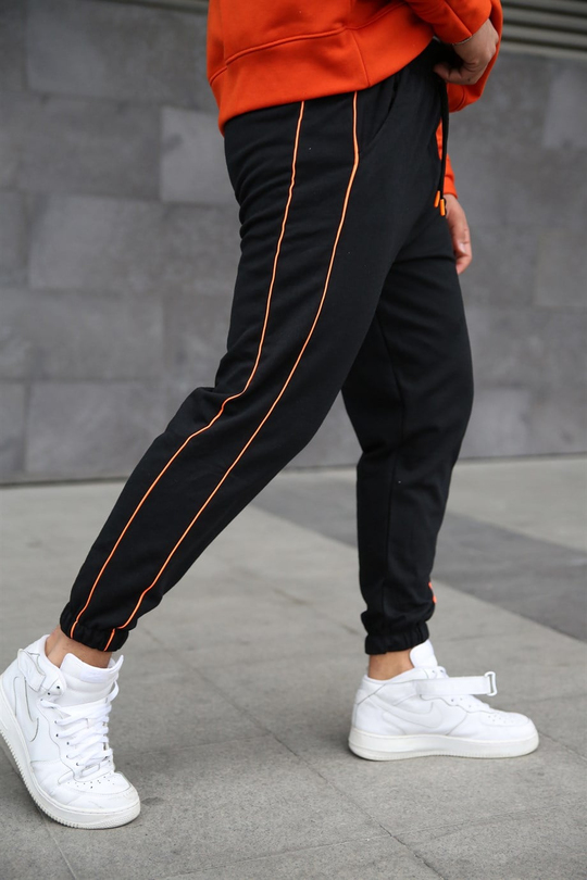 JOGGERErkek Siyah Yanı Çift İnce Turuncu Şeritli Jogger ZB