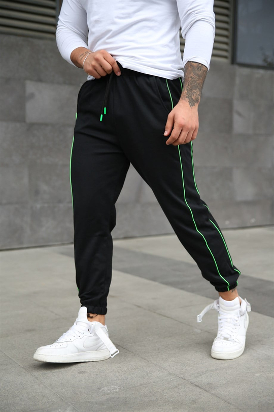 JOGGERErkek Siyah Yanı Çift İnce Yeşil Şeritli Jogger ZB