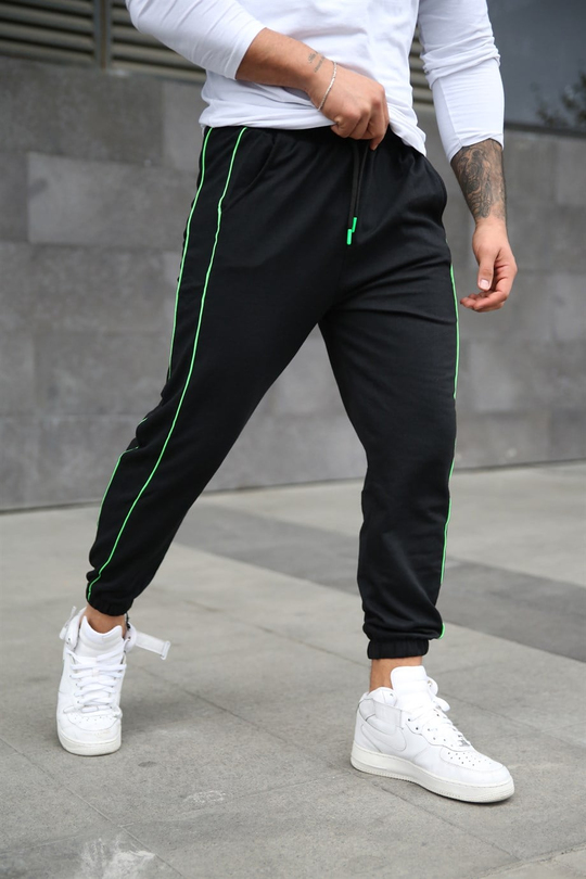 JOGGERErkek Siyah Yanı Çift İnce Yeşil Şeritli Jogger ZB