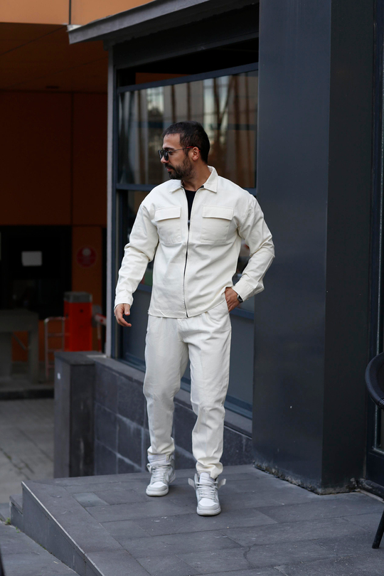 KOMBİNBej Gabardin Çift Göğüs Cepli Fermuarlı Gömlek , Bej Gabardin Double Paça İtalian Pantalon SNZ8353