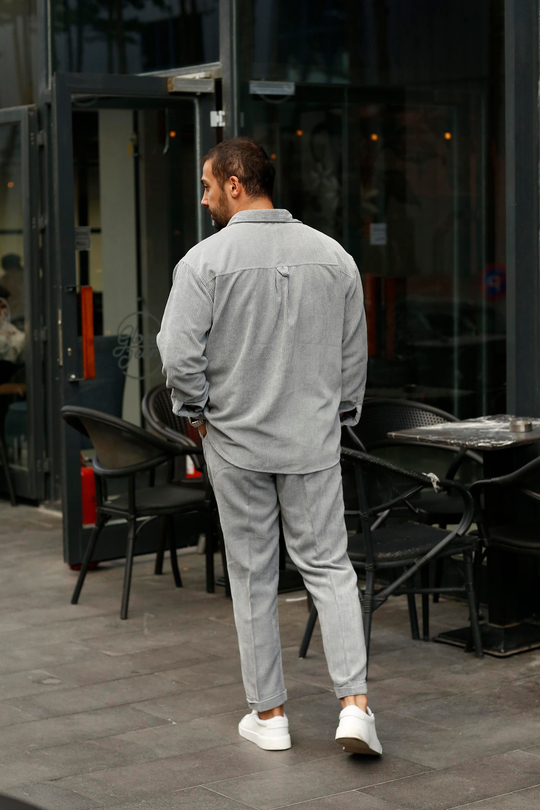 KOMBİNGri Polo Yaka Kadife Oversize Yüksek Kalite Gömlek, Gri Kadife Bol Kalıp Yüksek Kalite Pantolon SNZ 8315
