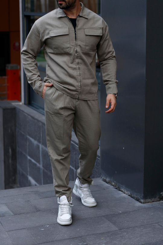 KOMBİNHaki Gabardin Çift Göğüs Cepli Fermuarlı Gömlek , Haki Gabardin Double Paça İtalian Pantalon SNZ8353