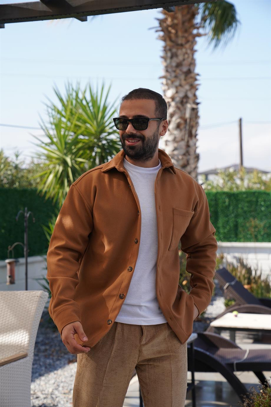 KOMBİNKahve Göğüs Cepli Yüksek Kalite Oversize Kaşe Gömlek, Beyaz Yüksek Kalite Geniş Ribanalı Compak Penye, Krem Kadife Bol Kalıp Yüksek Kalite Pantolon