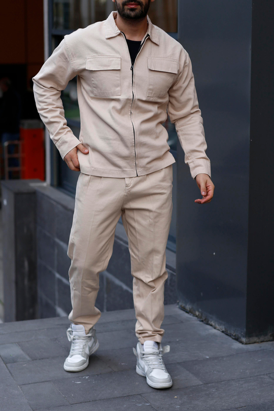 KOMBİNKrem Gabardin Çift Göğüs Cepli Fermuarlı Gömlek , Krem Gabardin Double Paça İtalian Pantalon SNZ8353