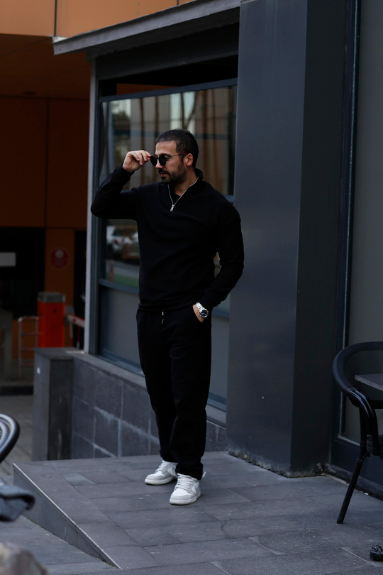 KOMBİNSiyah Yarım Fermuarlı Ottoman Sweatshirt, Siyah 3 İplik Şardonlu Baggy Eşofman KOMBİN