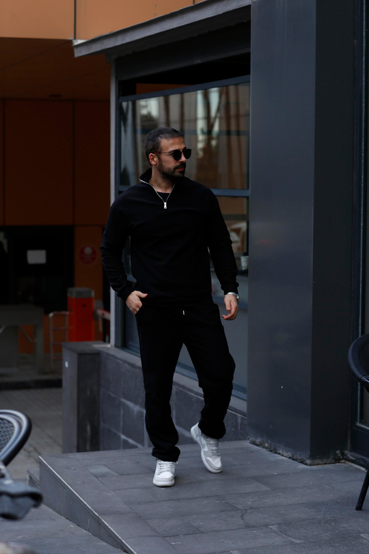 KOMBİNSiyah Yarım Fermuarlı Ottoman Sweatshirt, Siyah 3 İplik Şardonlu Baggy Eşofman KOMBİN