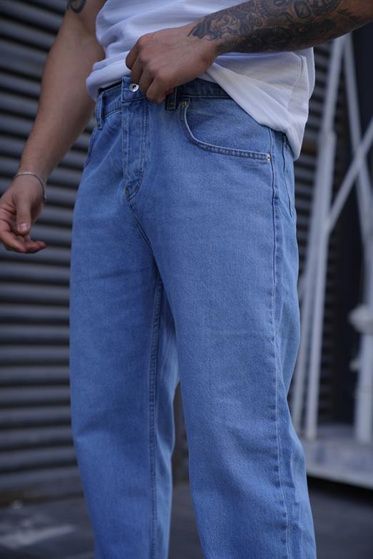 KOT PANTOLONStandart Mavi Cepleri Yırtık Detaylı Baggy  Kot Pantolon 2024