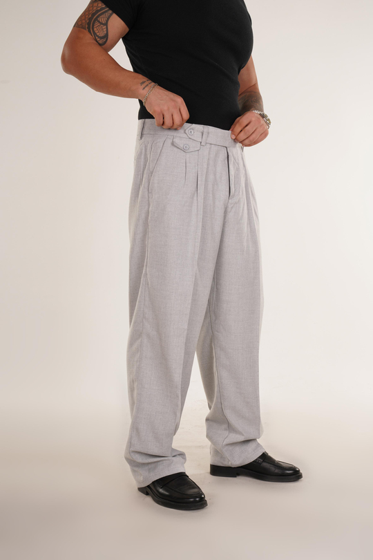 KUMAŞ PANTOLONGri Bel Düğmeli Regular Fit Kumaş Pantolon 8418