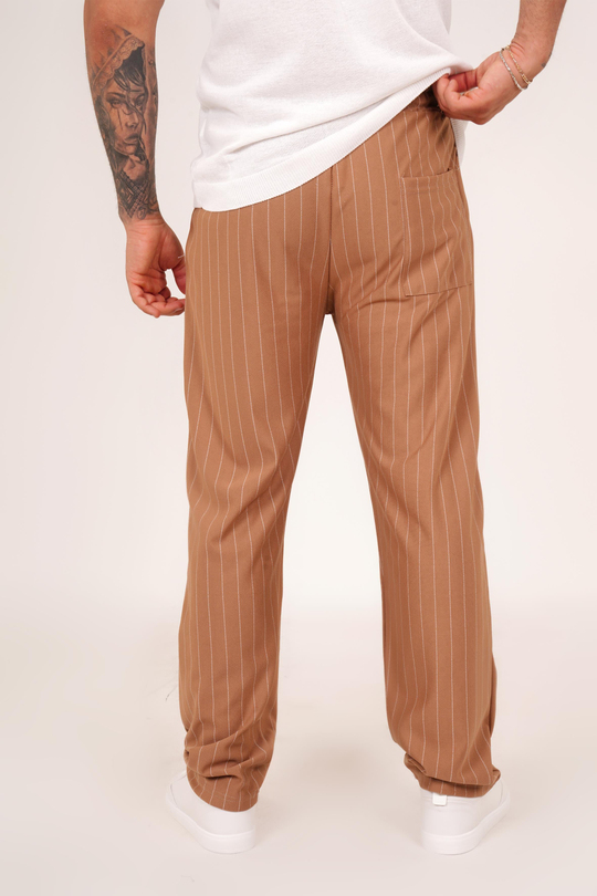 KUMAŞ PANTOLONKrem Çizgili krep baggy pantolon 1024