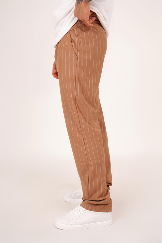 KUMAŞ PANTOLONKrem Çizgili krep baggy pantolon 1024