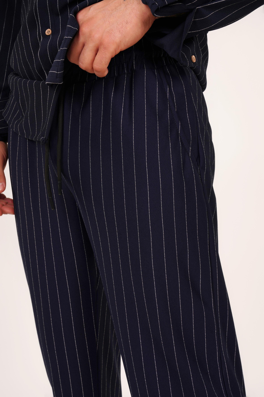 KUMAŞ PANTOLONLacivert Çizgili krep baggy pantolon 1024