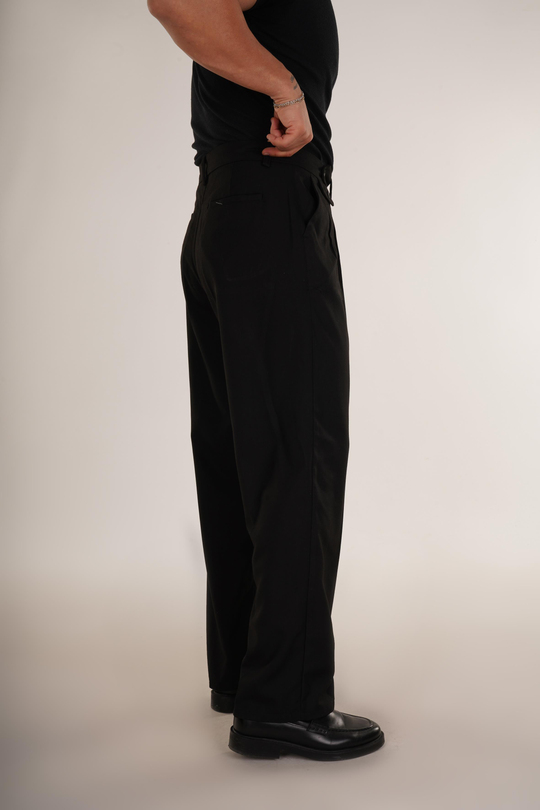KUMAŞ PANTOLONSiyah Bel Düğmeli Regular Fit Kumaş Pantolon 8418