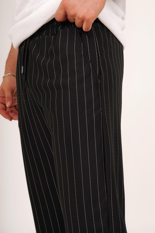 KUMAŞ PANTOLONSiyah Çizgili krep baggy pantolon 1024